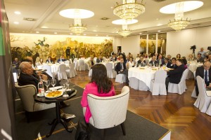 Santander_21-06-17_ El exministro y presidente de la Comisin Mixta de Seguridad Nacional del Congreso, Jos Manuel Garca-Margallo, interviene en el ciclo Cantabria+, en el Hotel Baha. Al acto asiste el presidente regional, Miguel çngel Revilla(foto:Javier Cotera)