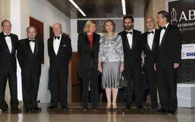 La Reina preside la entrega de los premios Mariano de Cavia en ABC