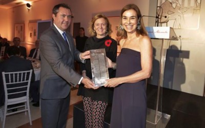 Carmen Posadas, segunda mujer en obtener el Premio Joaquín Romero Murube que entrega ABC de Sevilla