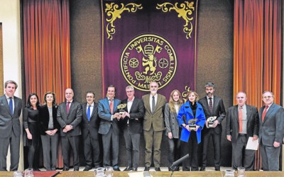 Icade premia a Luis Enríquez, CEO de Vocento, por su trayectoria profesional