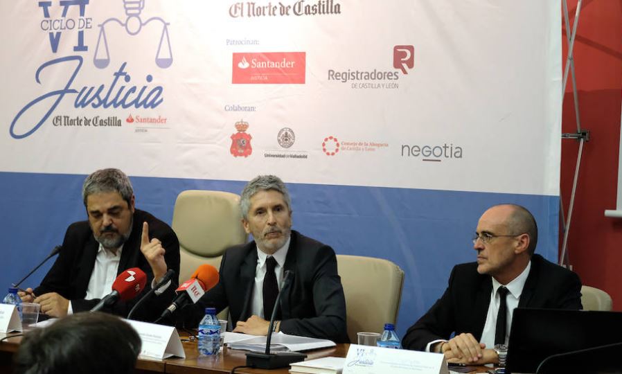El magistrado de la Audiencia Nacional subraya el peligro de las RRSS en VI Ciclo de Justicia de El Norte de Castilla-Santander