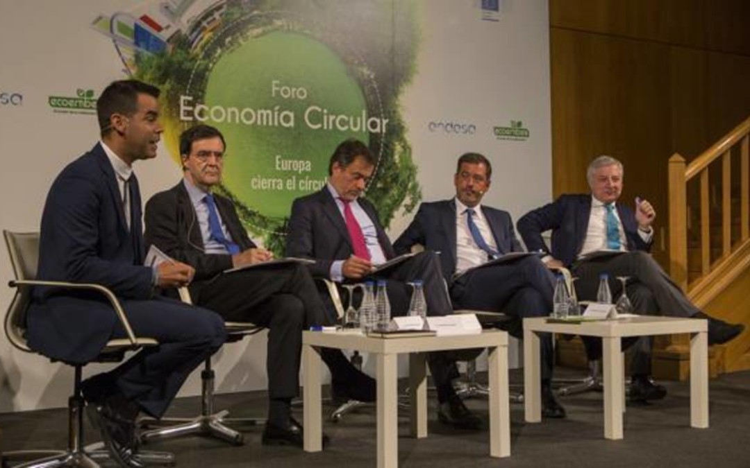 La UE insta a España a no quedarse «rezagada» de la economía sostenible