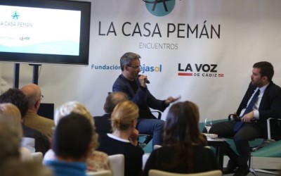 El profesor estrella de Youtube participa en los encuentros en la Casa Pemán’, organizados por LA VOZ