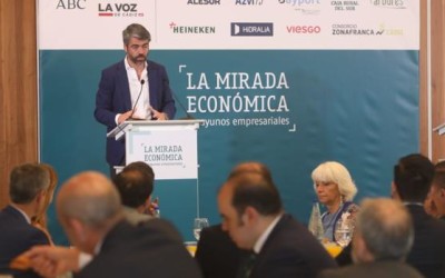 Luis Enríquez defiende la calidad de la información y el contacto con el lector para alcanzar la independencia