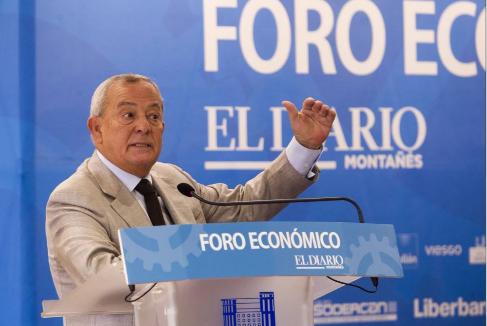 Carlos Solchaga participa en el Foro Económico de El Diario Montañés