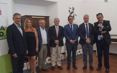 El doctor López Barneo participa en el Ciclo Ciencia y salud organizado por diario Sur