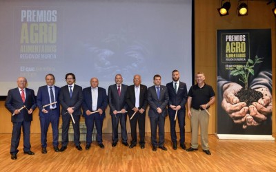 ‘La Verdad’ reconoce la trayectoria de personas, empresas e instituciones referentes del sector agrícola
