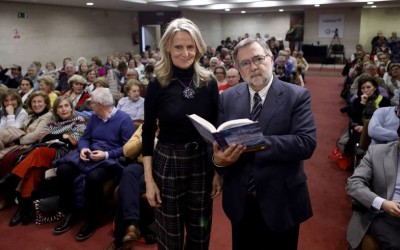 Isabel San Sebastián, en el Foro Cultural de ABC Córdoba: «Escribo novela histórica para huir de la realidad política»