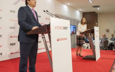 Más de 420 empresarios asisten al Foro HOY con Guillermo Fernández de Vara y Rami Abukhair