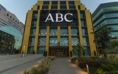 ABC y PODIMO alcanzan un acuerdo de colaboración para fomentar la escucha de podcasts y audiolibros y potenciar sus suscripciones